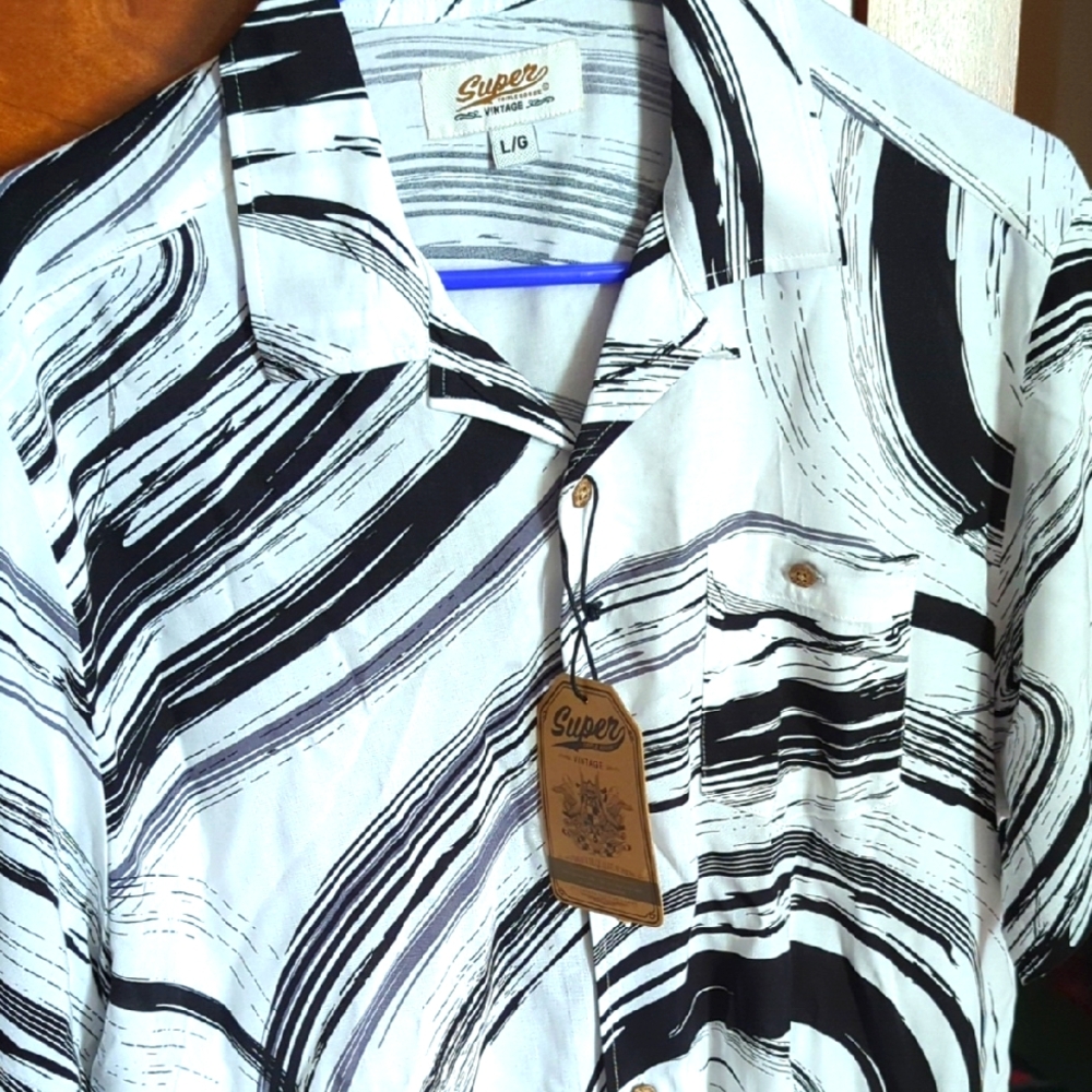 Men's Black and White Abstract Shirt Super Vintage. L With Tags New Sale Sunday